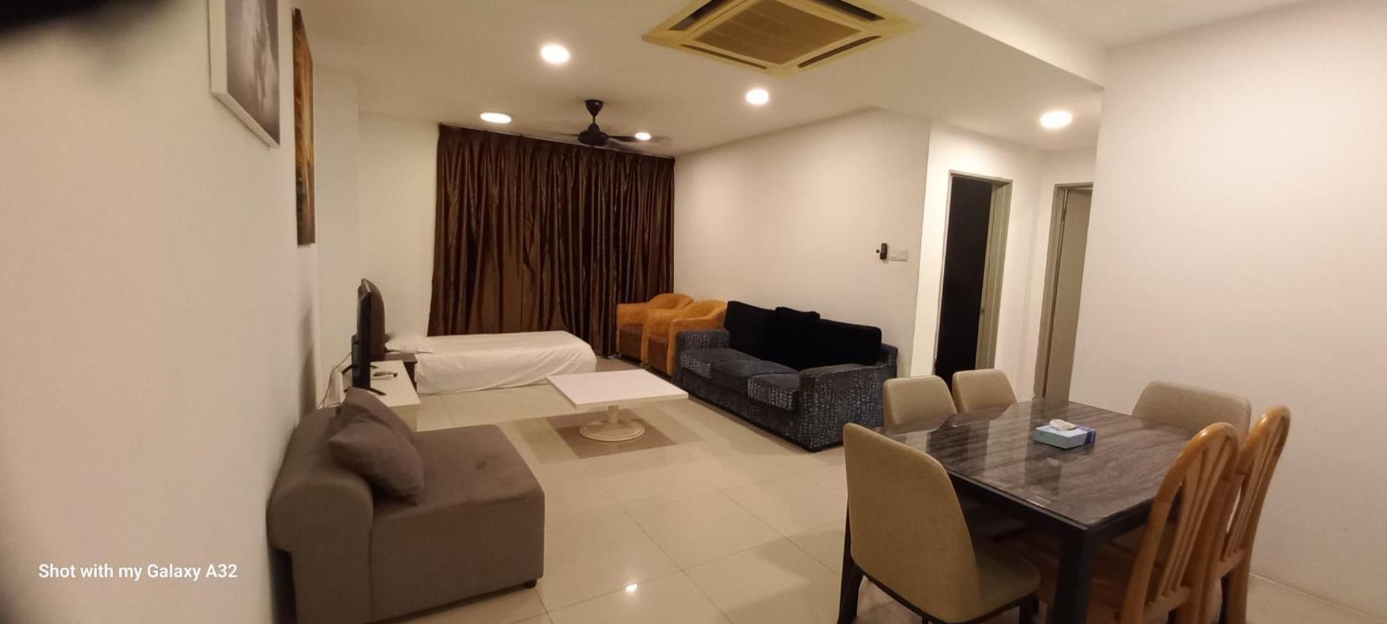 One Maxim Residence At Taragon Kuala Lumpur Exterior foto